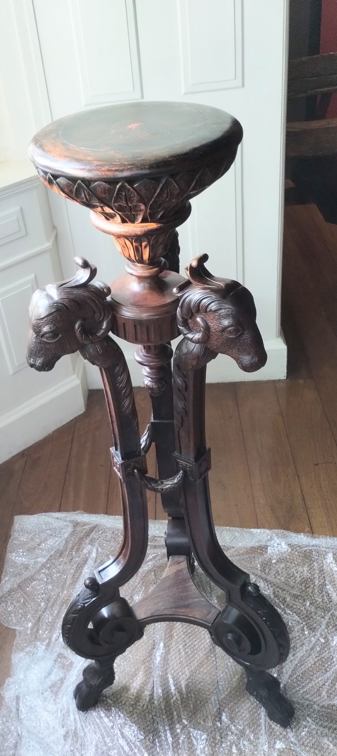 Pedestal