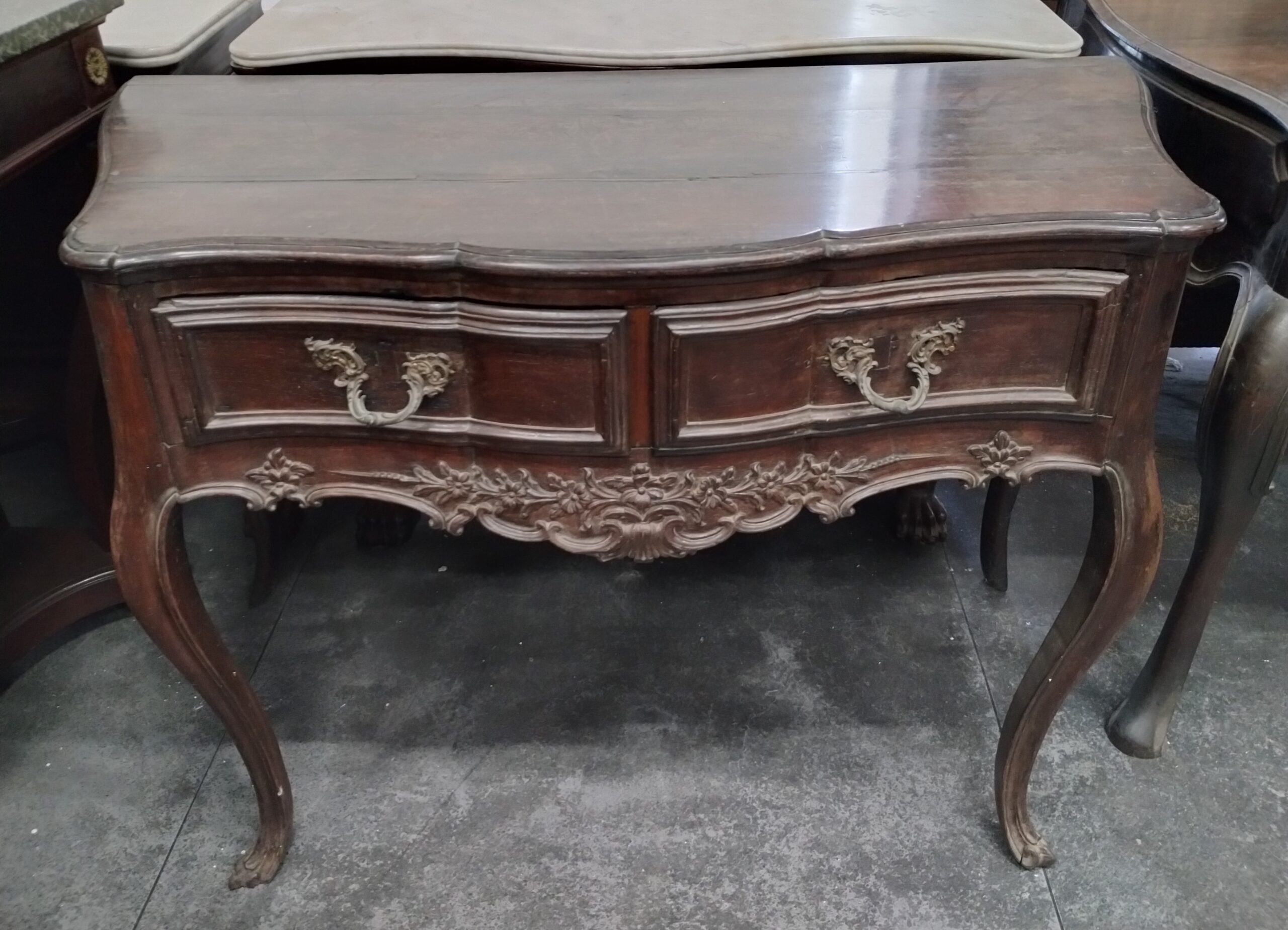 Mesa de encostar