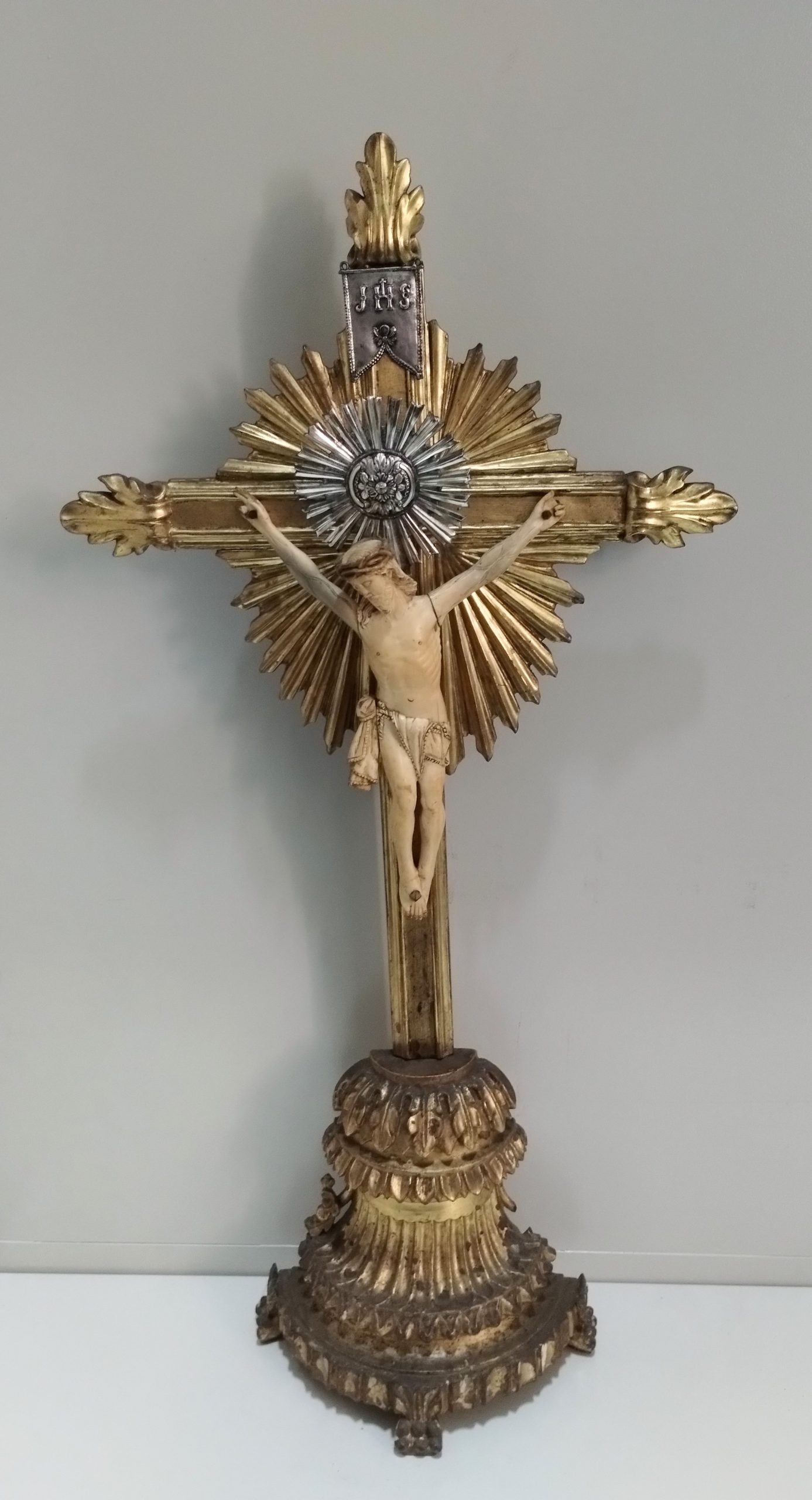 Crucifixo