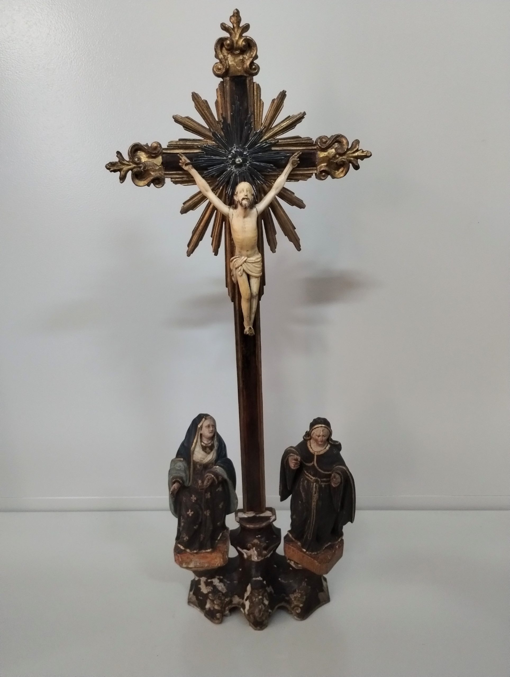 Grupo escultórico religioso