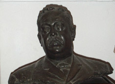 Busto