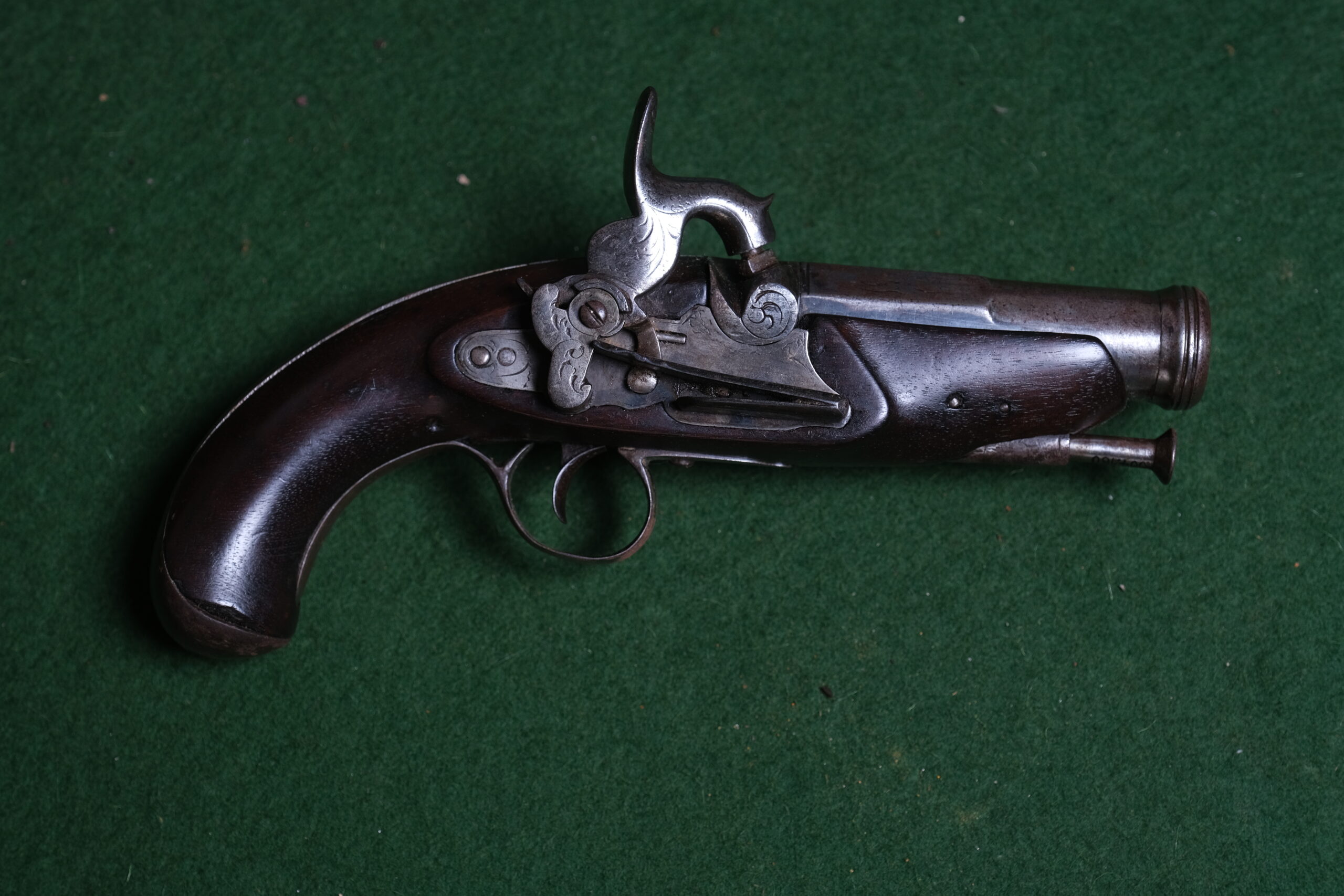 Pistola