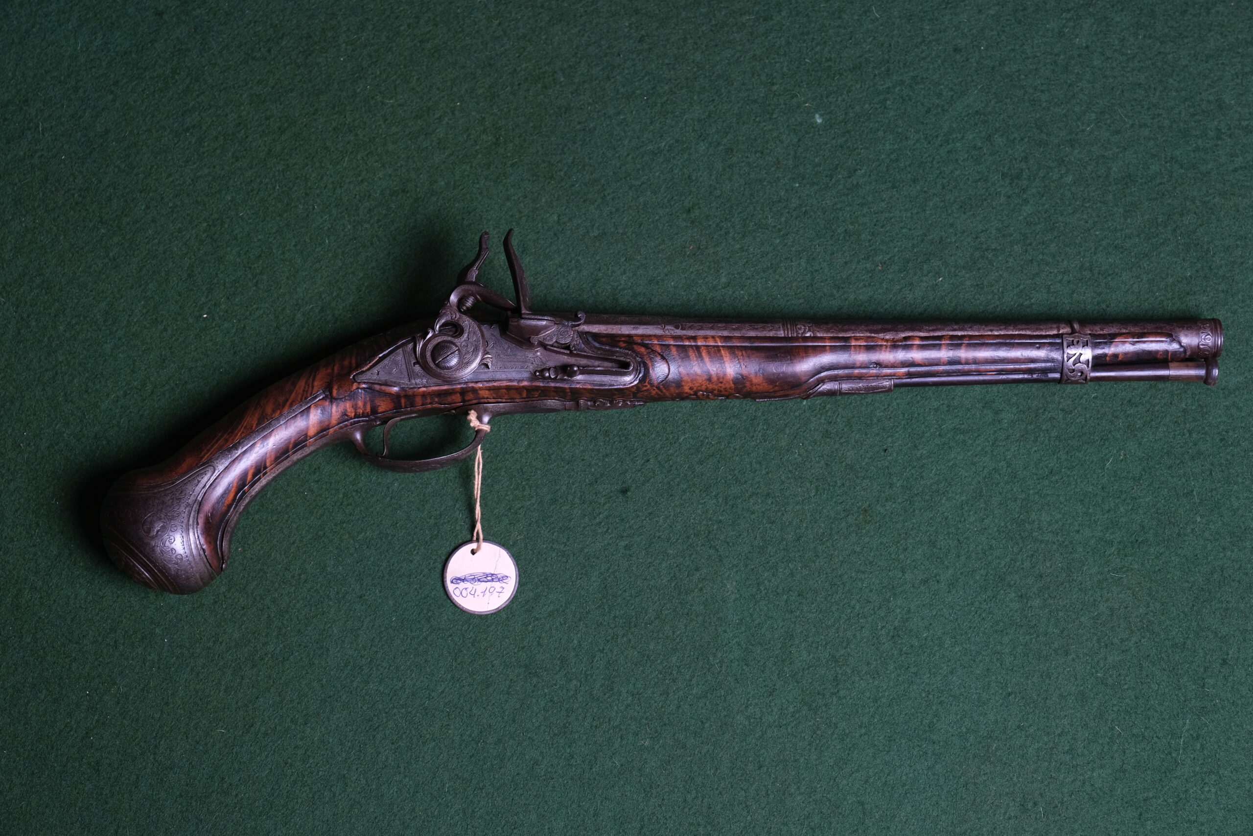 Pistola
