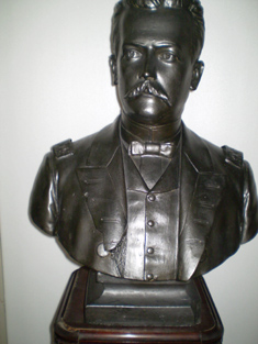 Busto