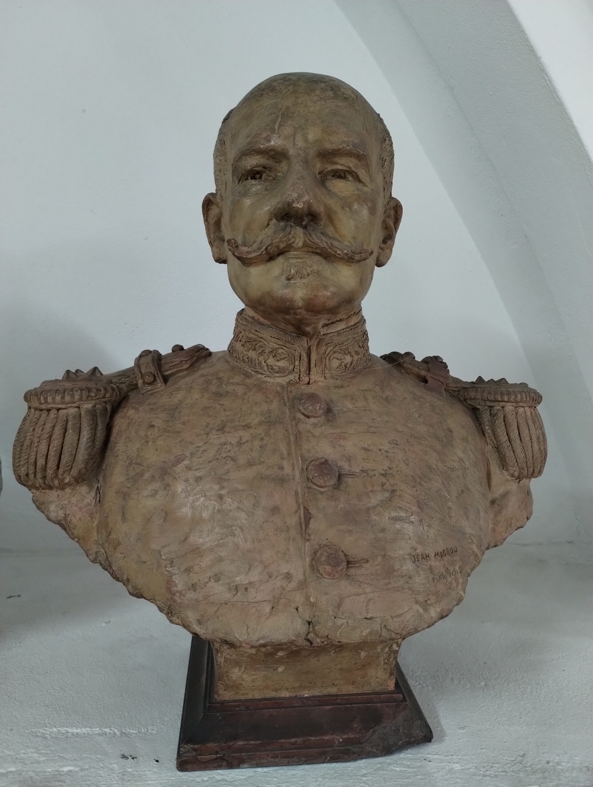 Busto