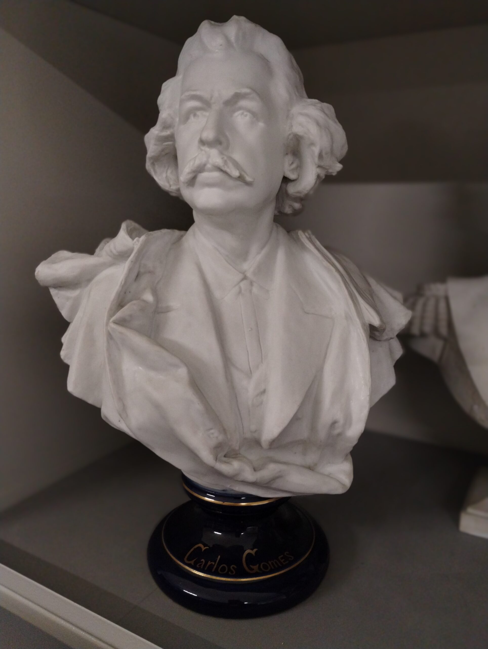 Busto