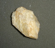 Amostra mineral: cristal de ro