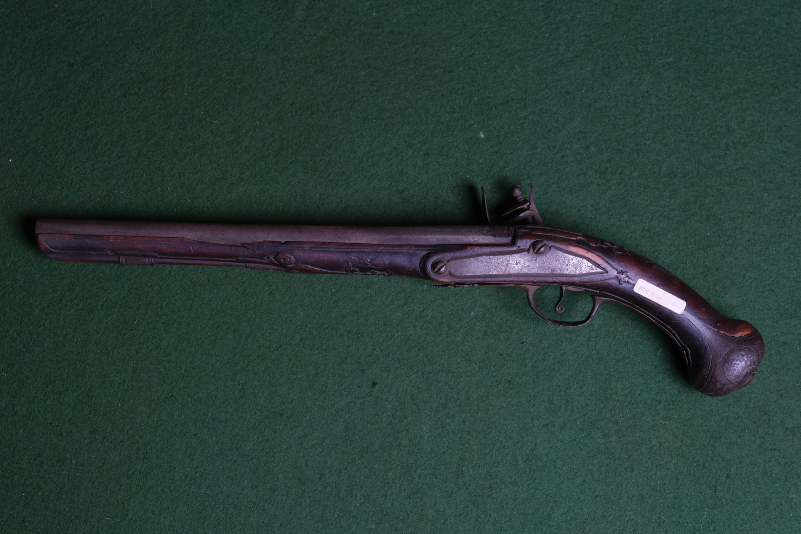 Pistola