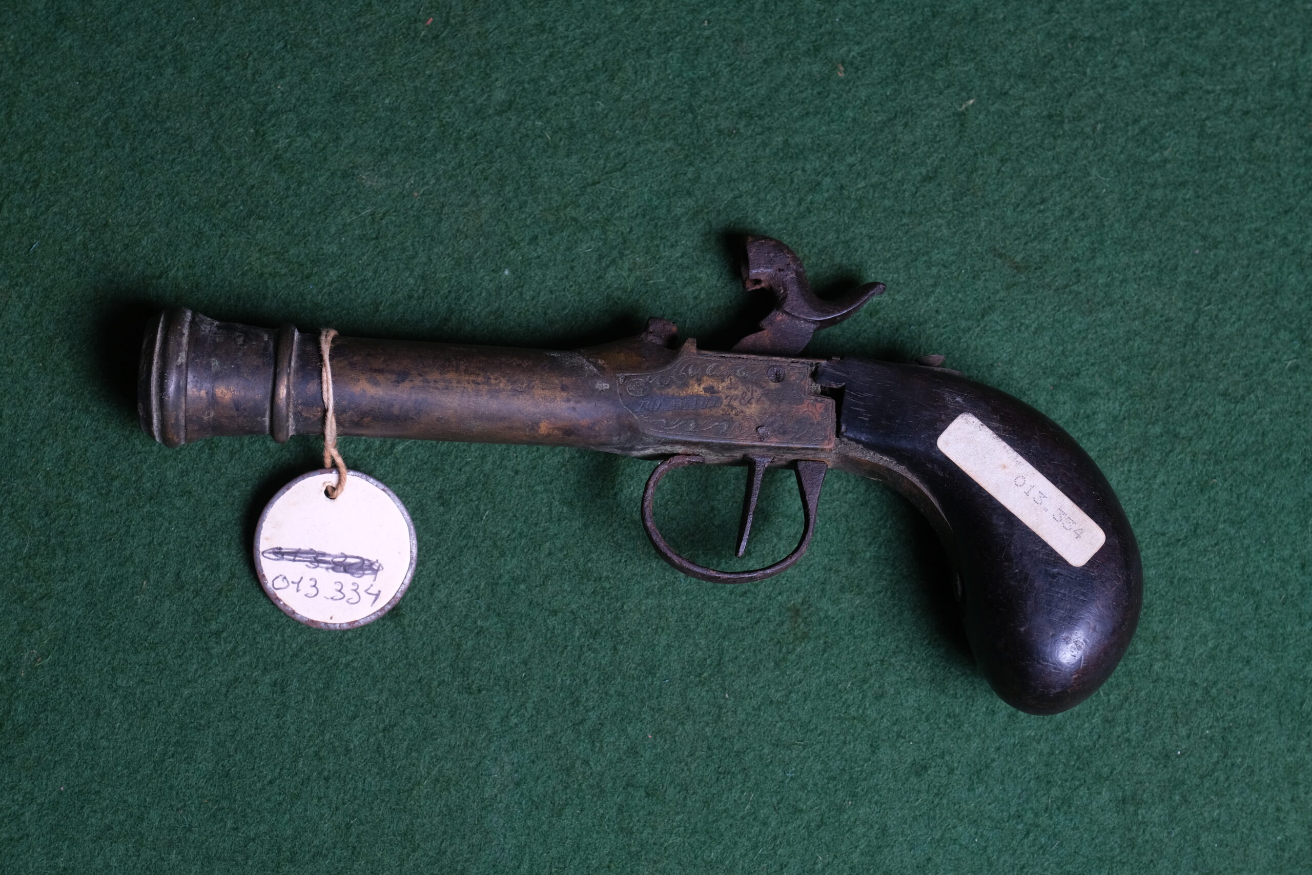 Pistola