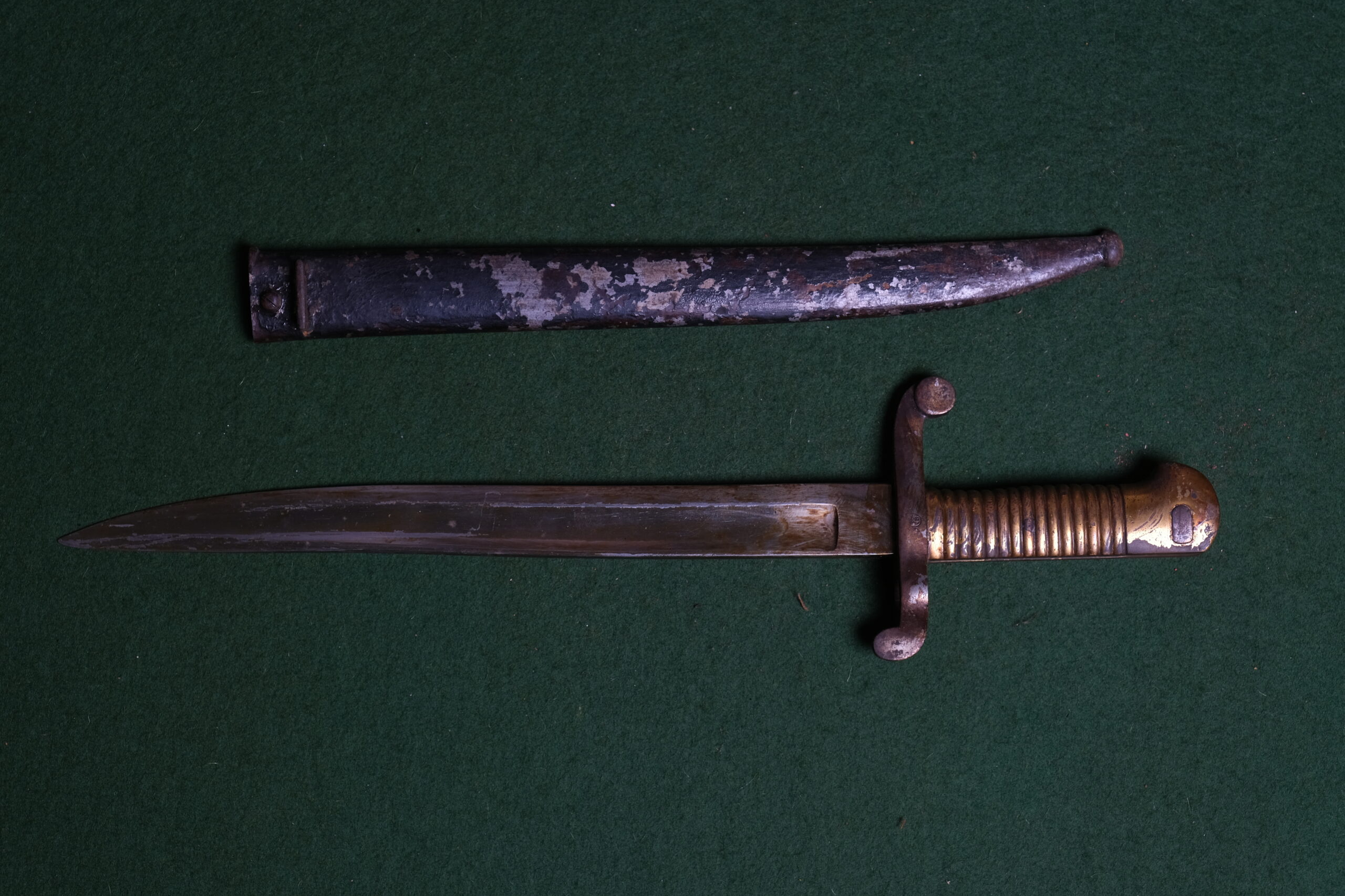 Sabre-baioneta iatagã