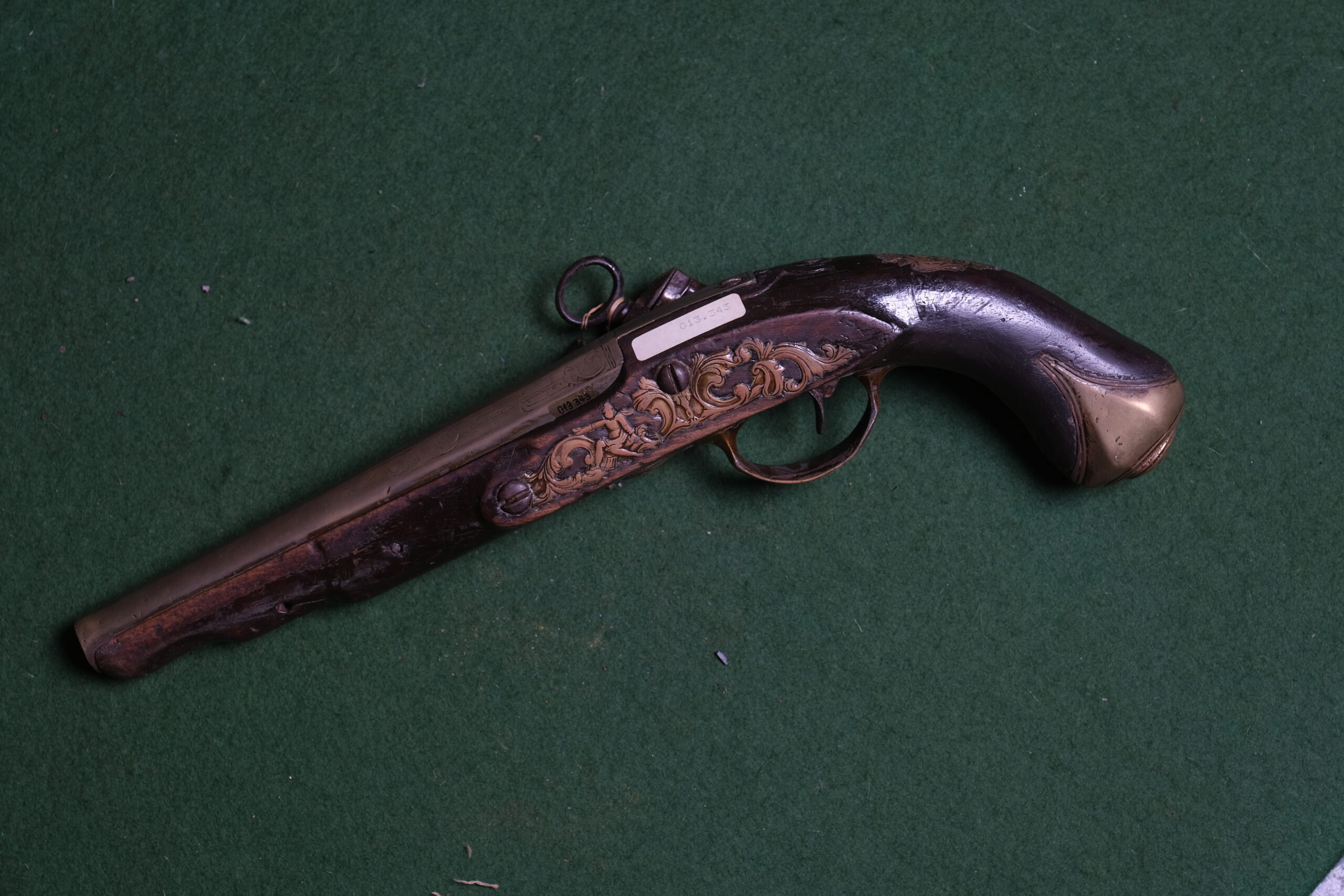 Pistola