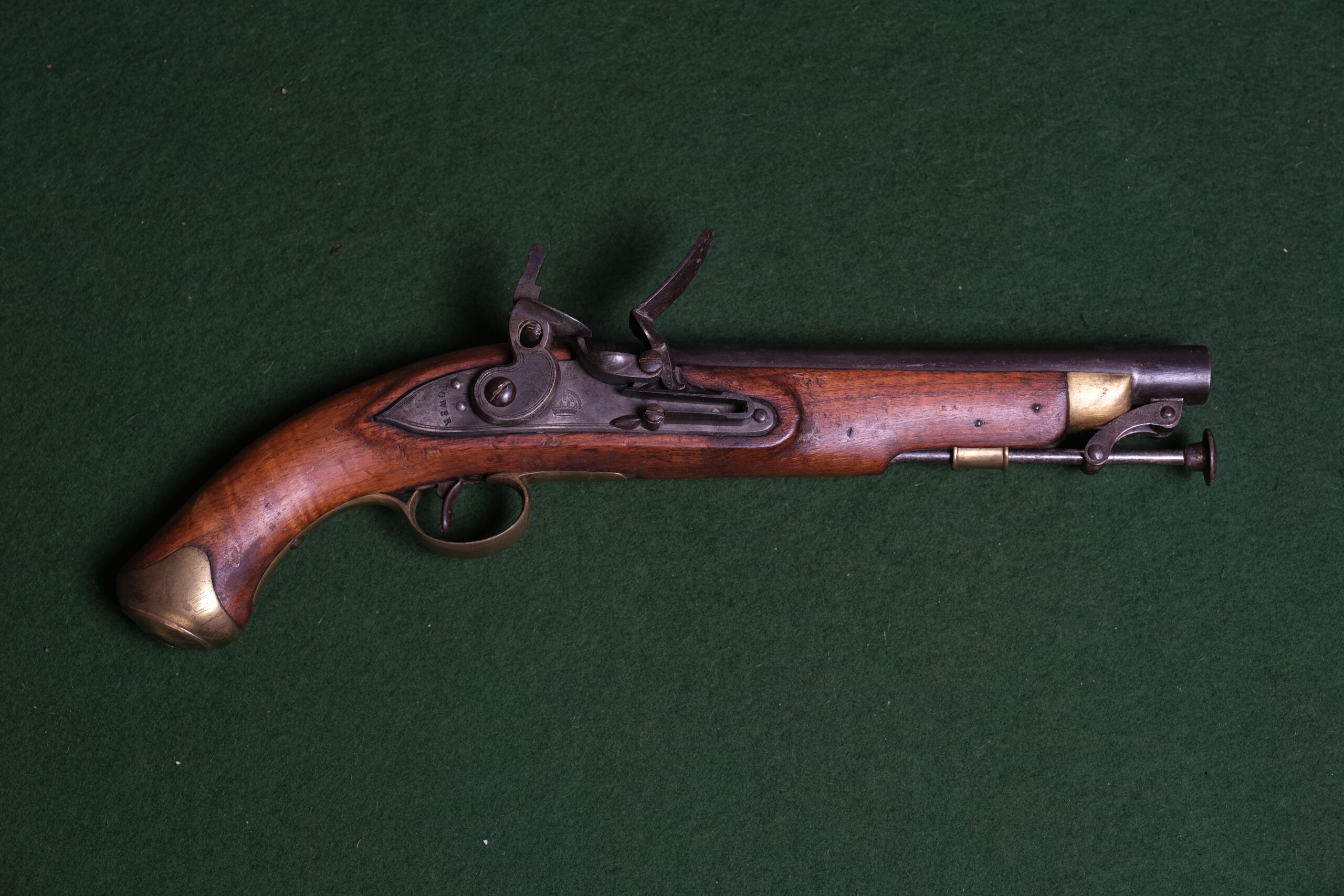 Pistola