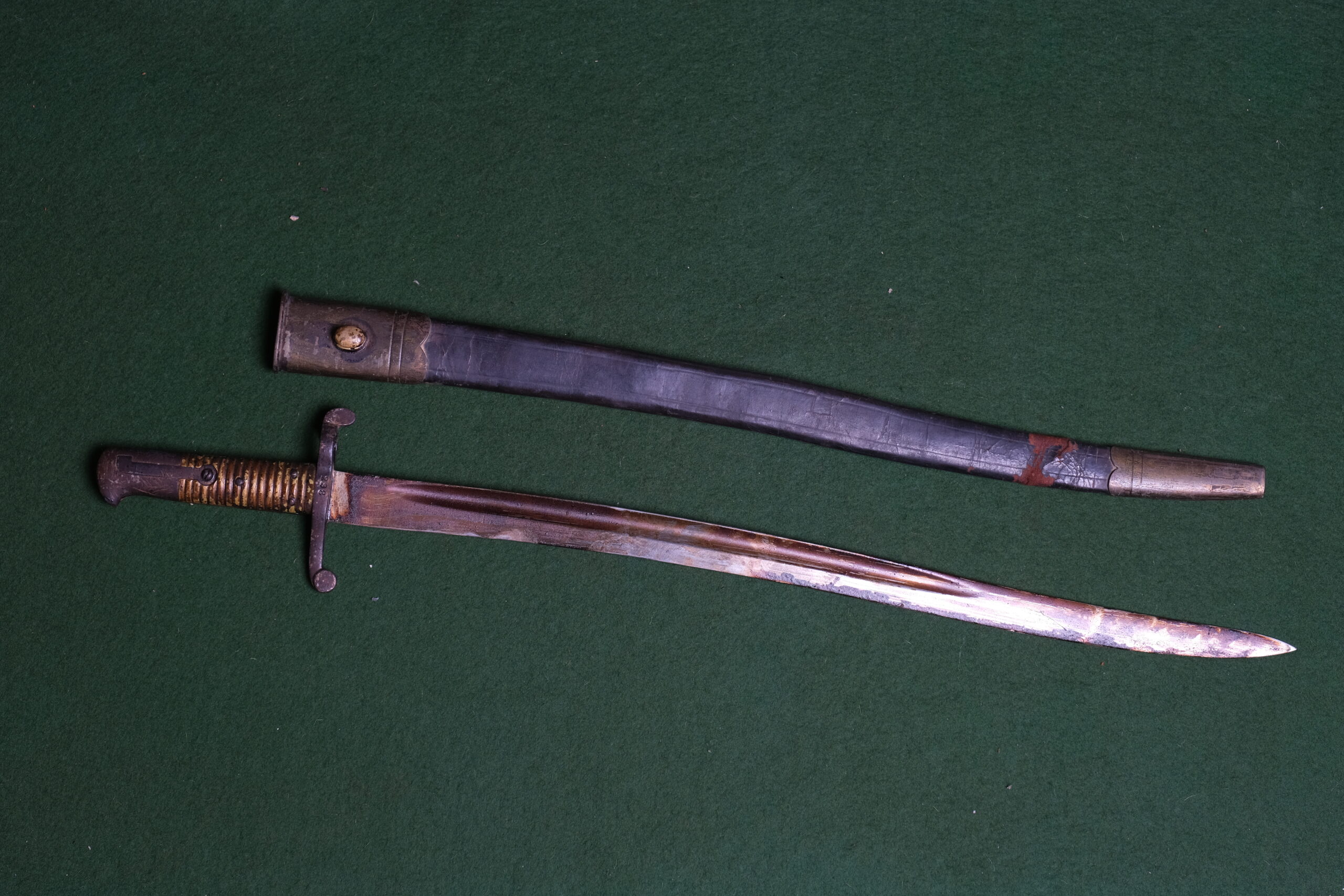 Sabre-baioneta iatagã