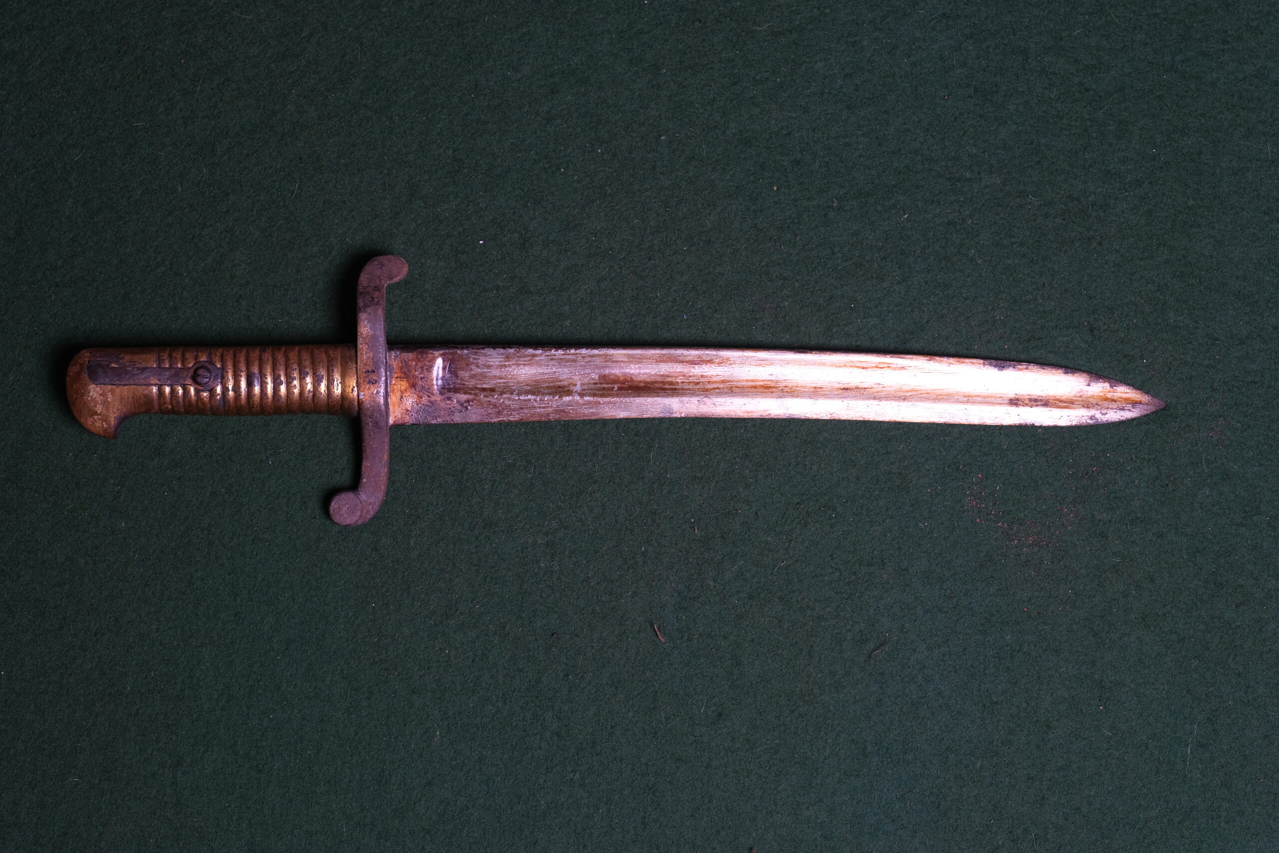 Sabre-baioneta iatagã