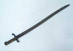 Sabre-baioneta iatagã