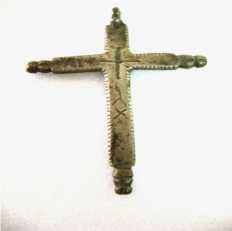 Cruz pingente