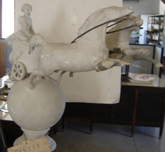 Estátua alegórica