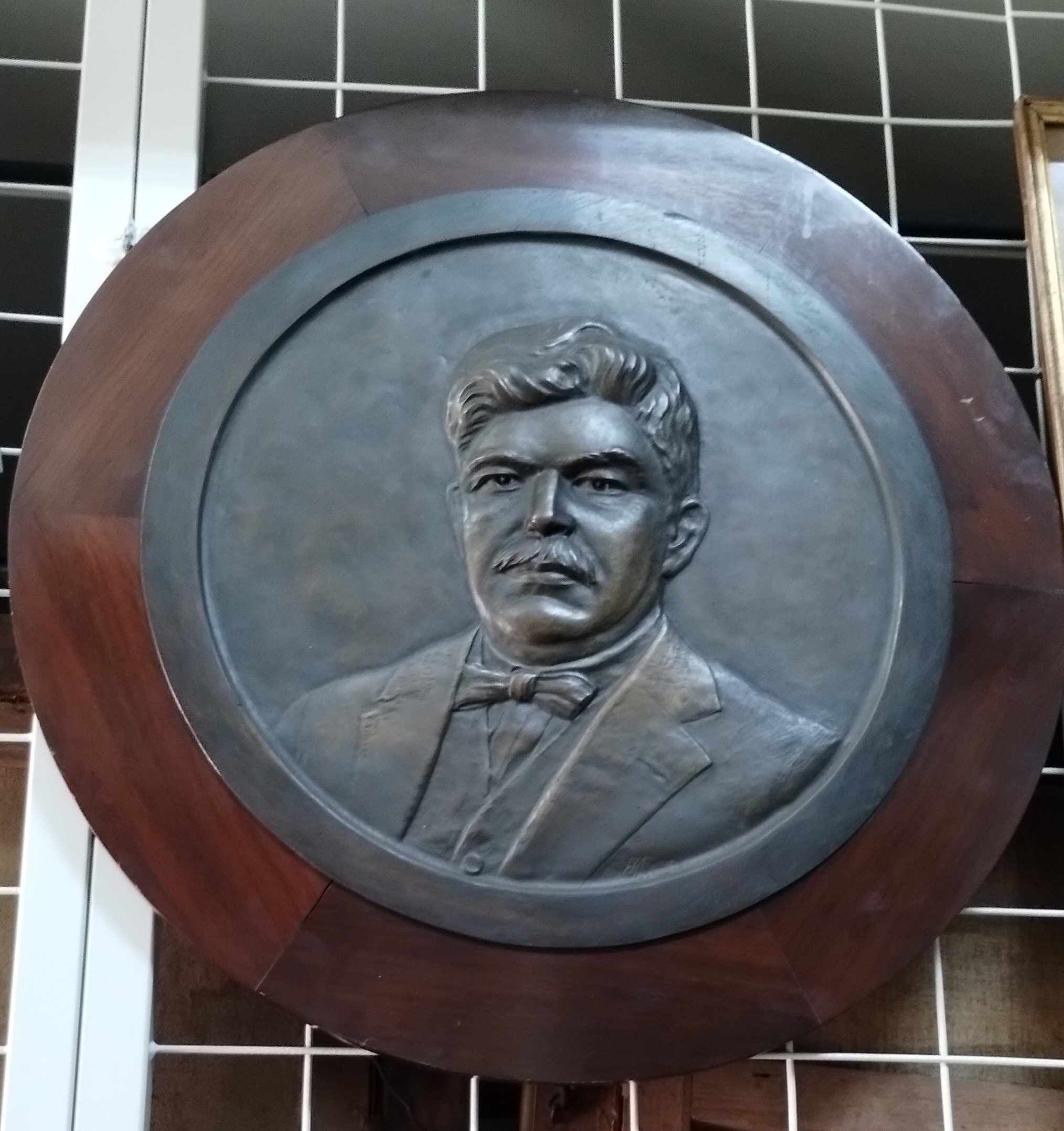Retrato (relevo)