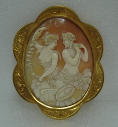 Broche