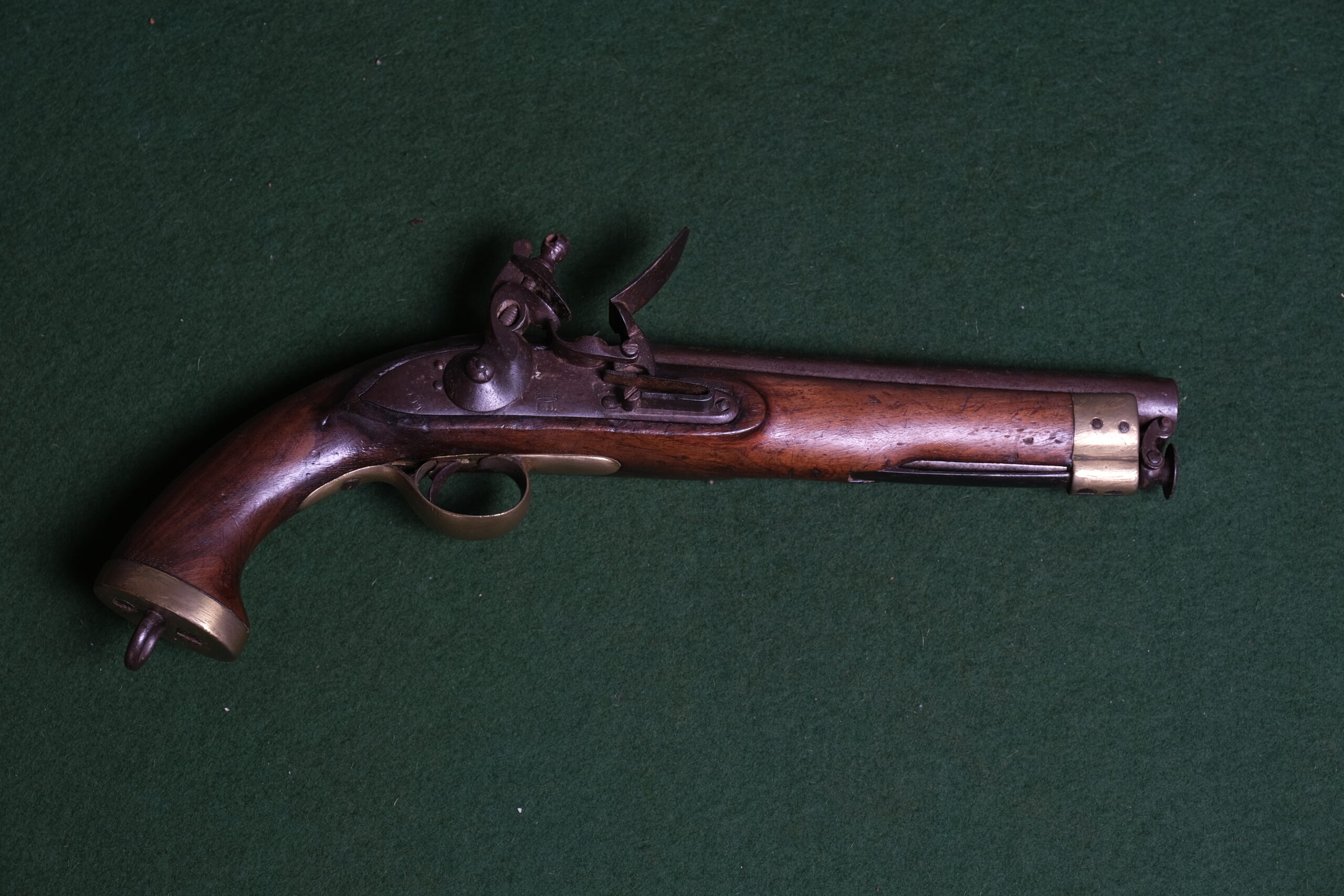 Pistola