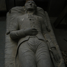 Escultura jacente