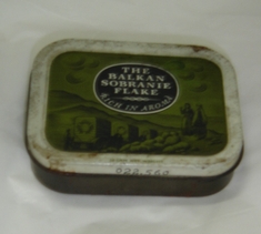 Embalagem de produto: caixa: f