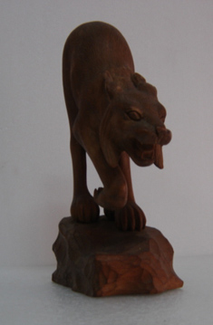 Estatueta animalista