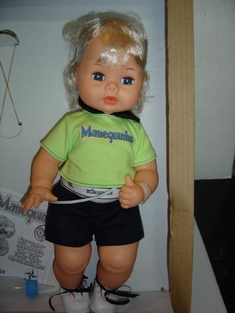 Brinquedo (boneco)