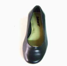 Sapato feminino (pé esquerdo)