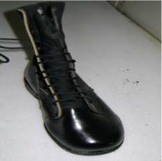 Sapato (pé esquerdo)