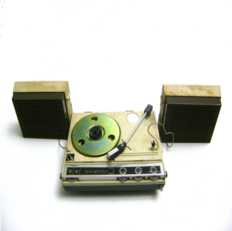 Toca discos e rádio