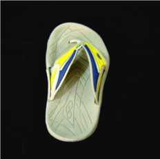 Chinelo (pé direito)