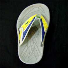 Chinelo (pé esquerdo)