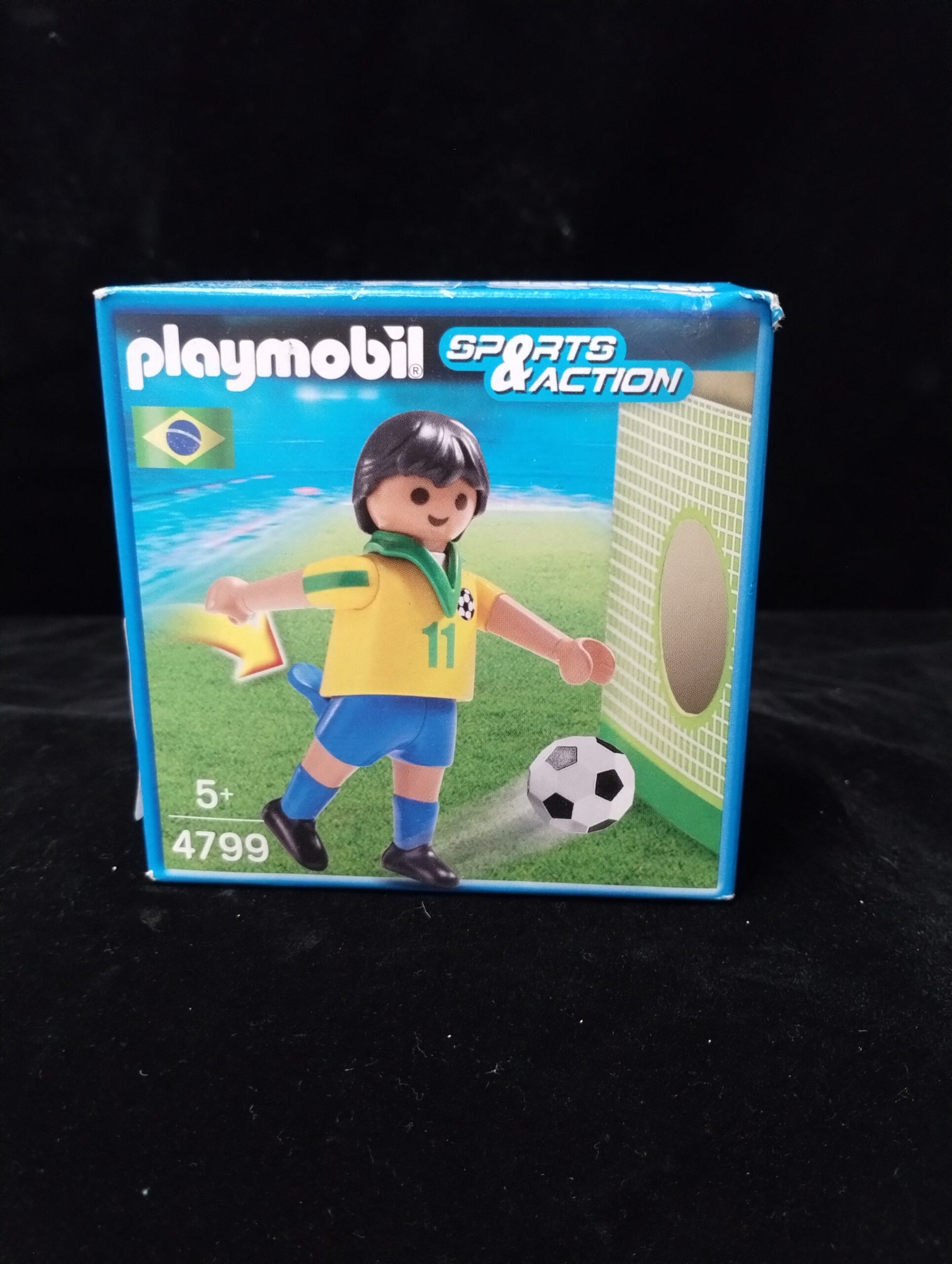 Brinquedo; boneco