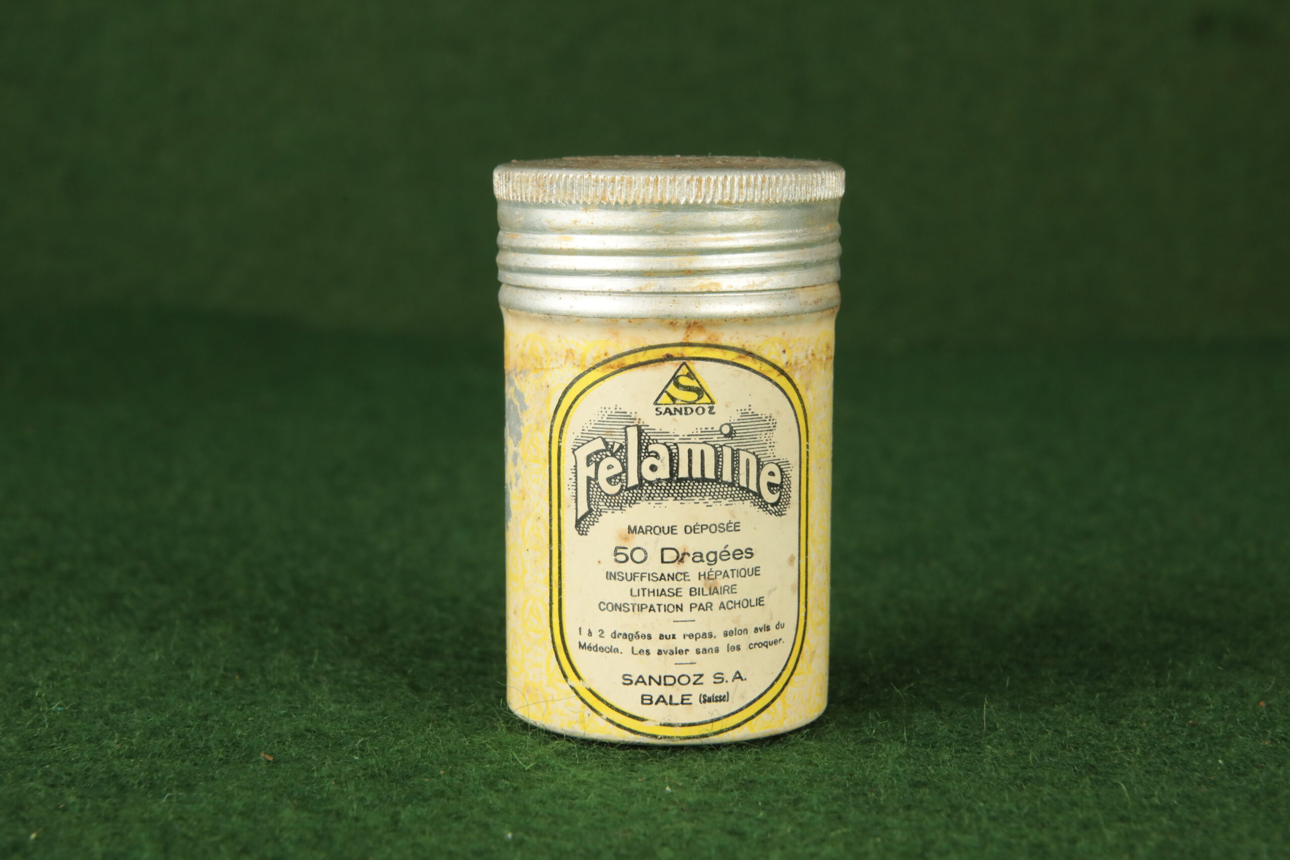 Embalagem de produto: caixa: r