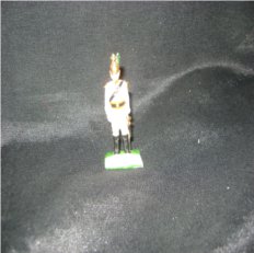 Brinquedo: soldado de chumbo