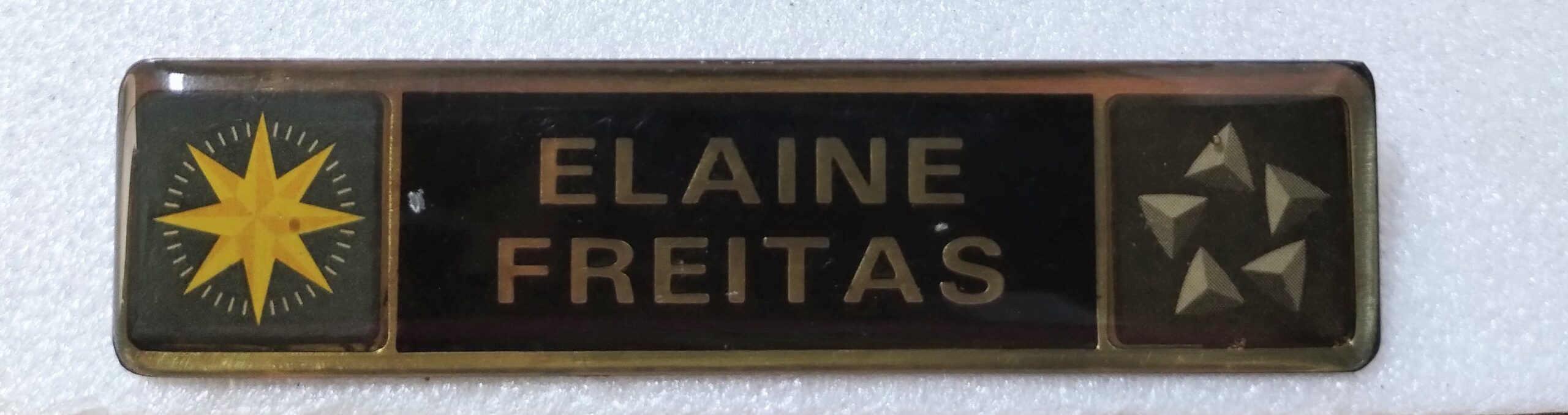 Placa de identificação