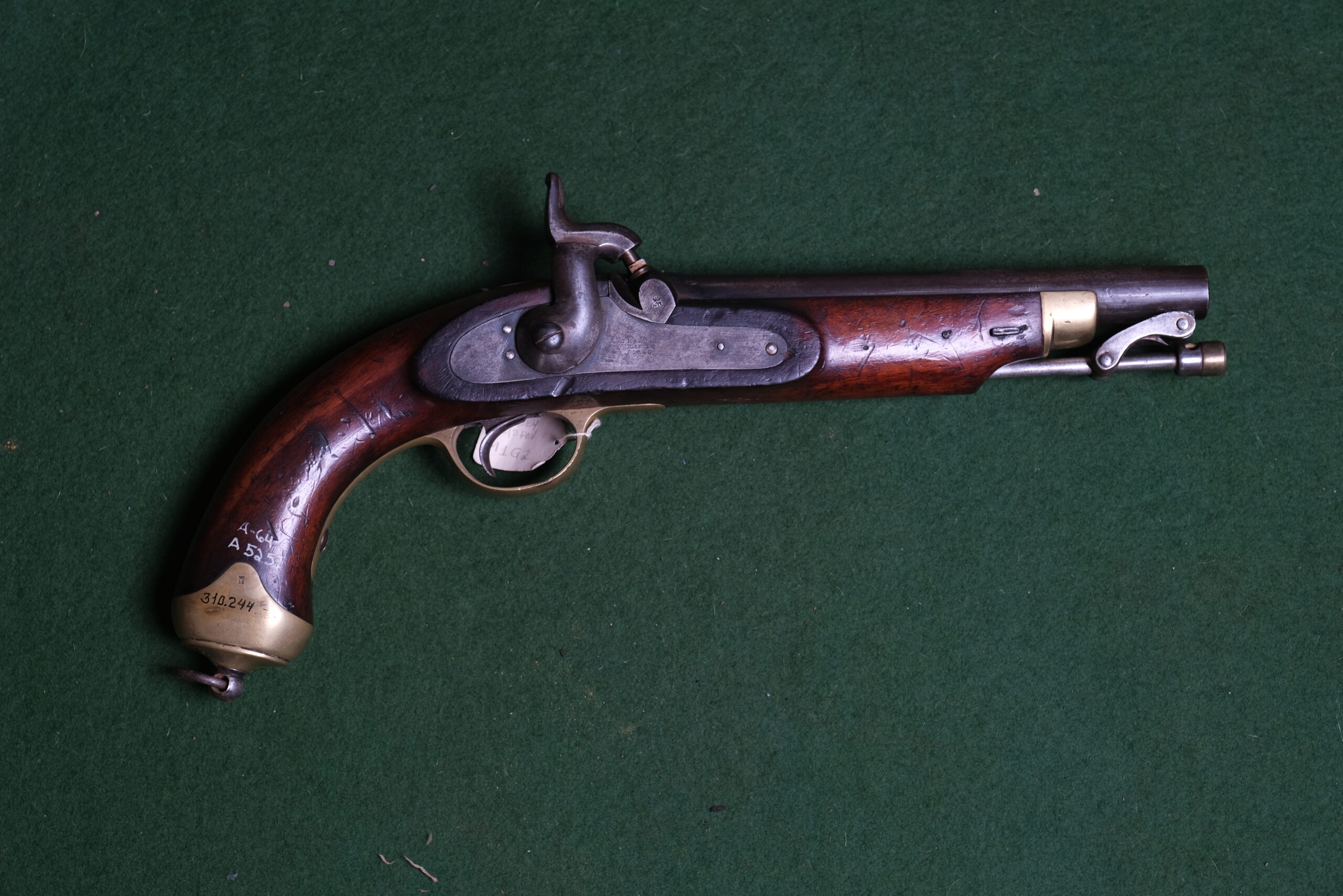 Pistola