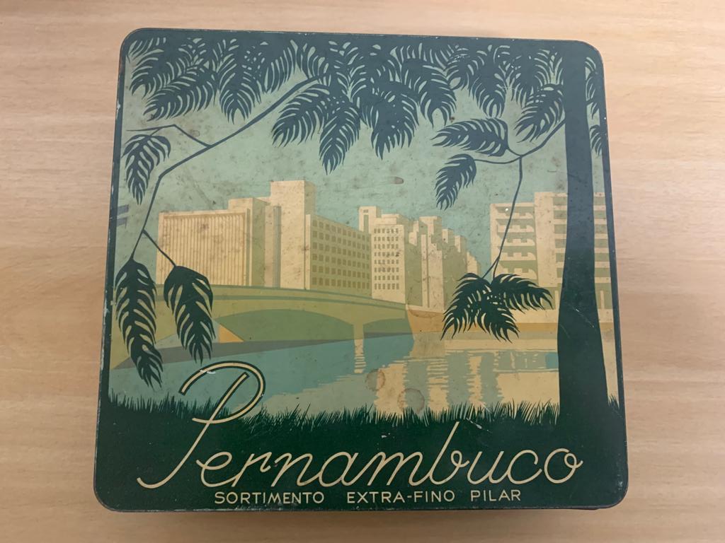Embalagem de produto: lata