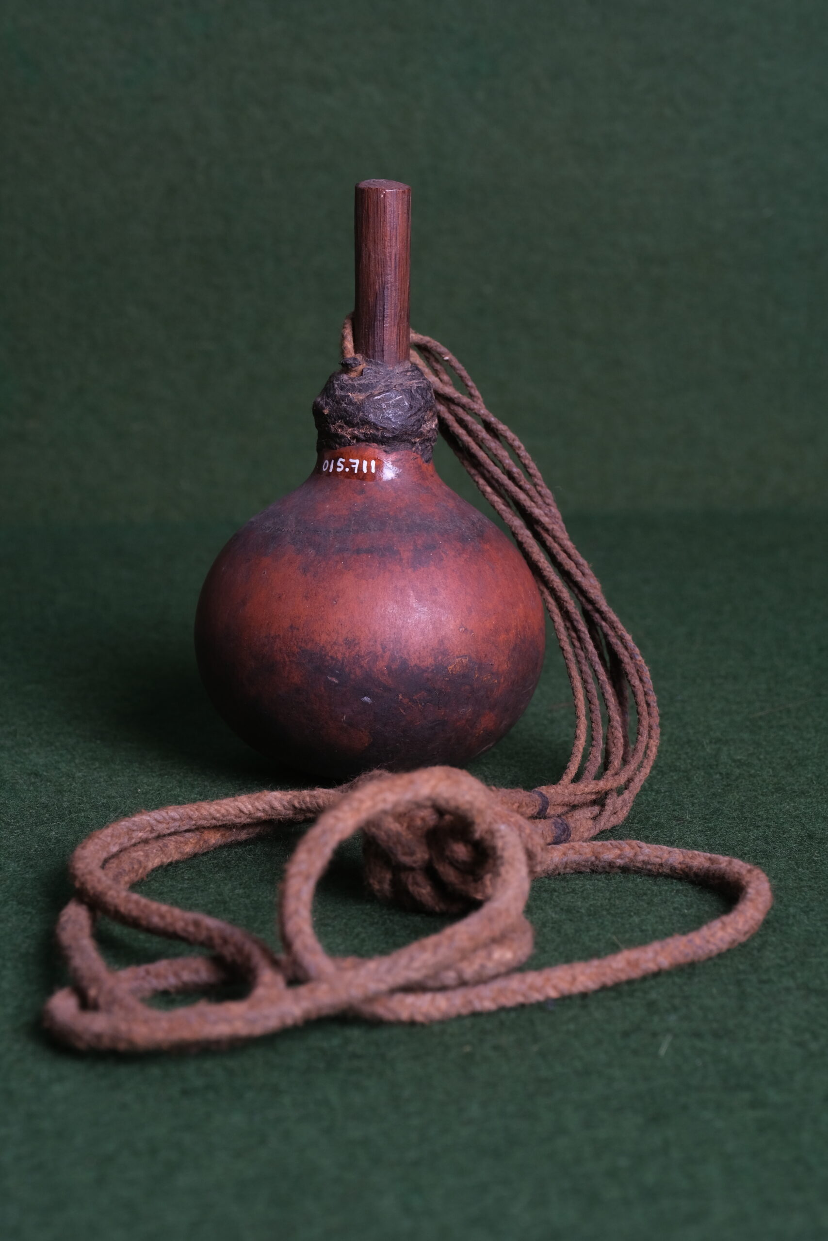 Instrumento de percussao: maraca