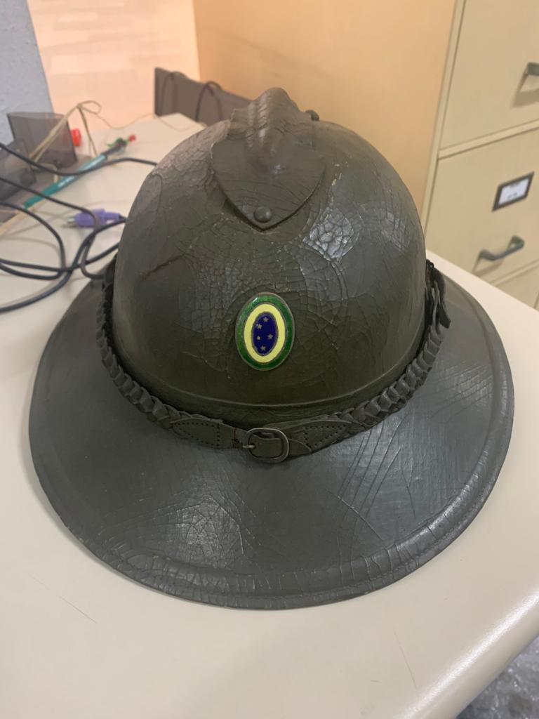 Capacete militar