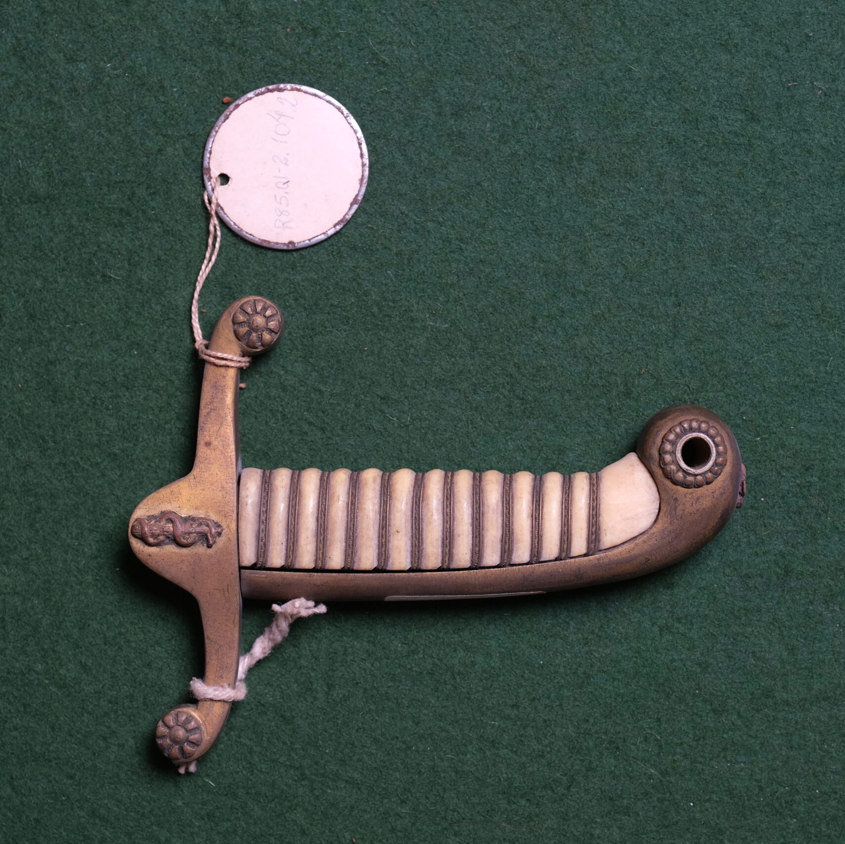 Sabre (fragmento): punho